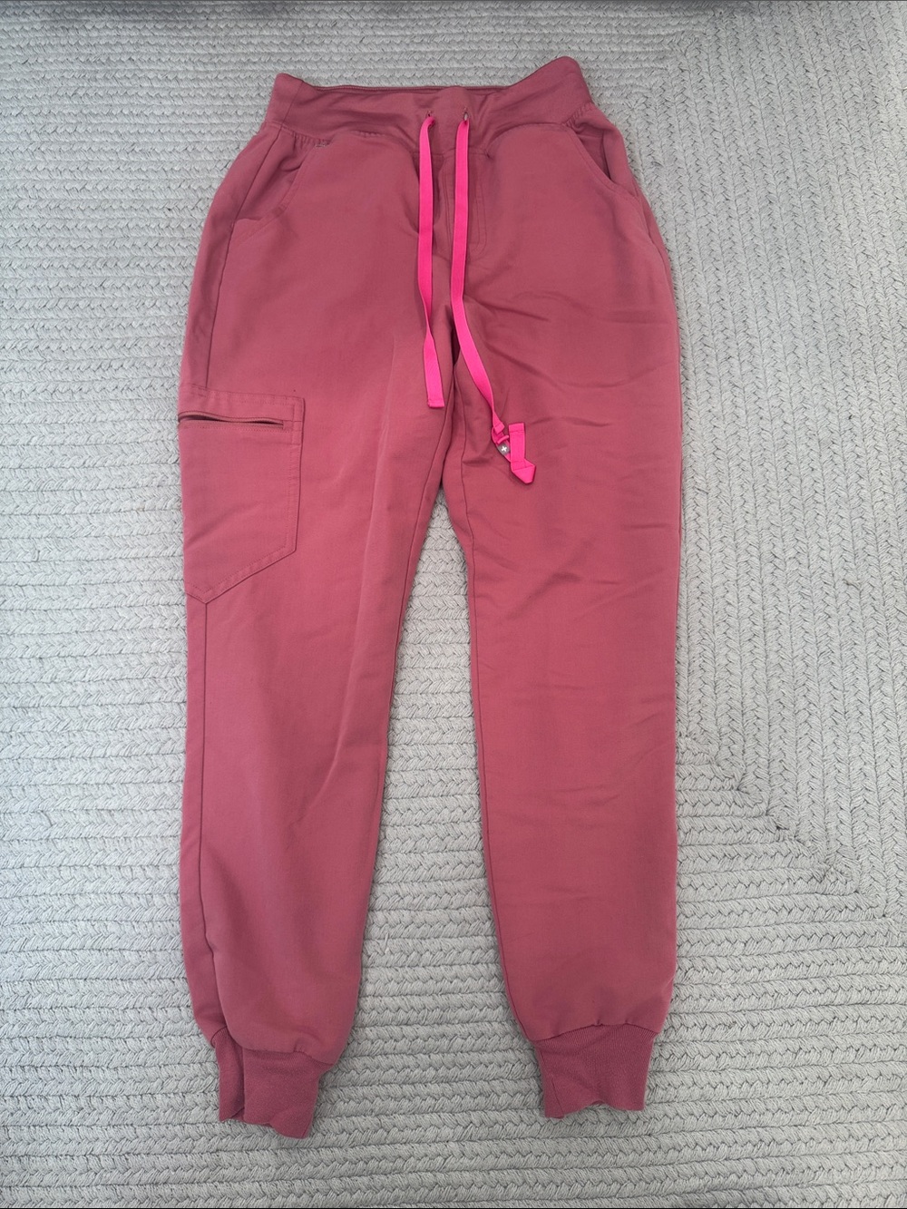 Figs Pink Breast Cancer Scrubs Size XS PETITE